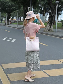 

Mistyu bag 2020 new fashion high-end niche design circle handbag feminine goddess checked bag