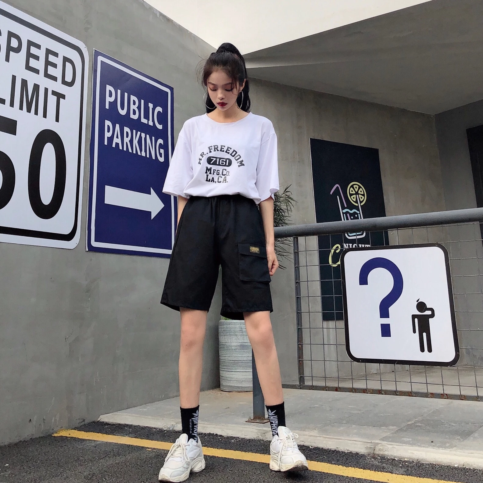 Шорты женские Карго карманы Свободные Harajuku корейский Стиль Уличная унисекс эластичная талия простая Студенческая Женская Повседневная Универсальная