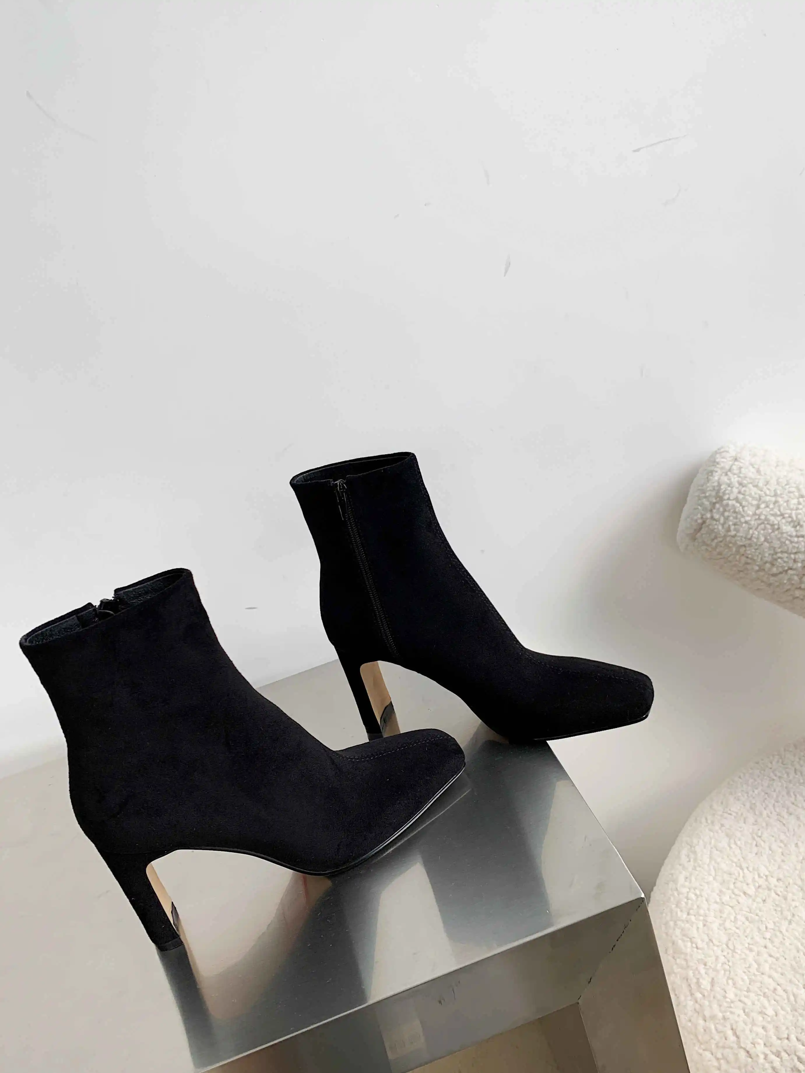 Krazing pot Chelsea boots real leather stone pattern high street fashion square toe thick high heel zip gorgeous ankle boots L61