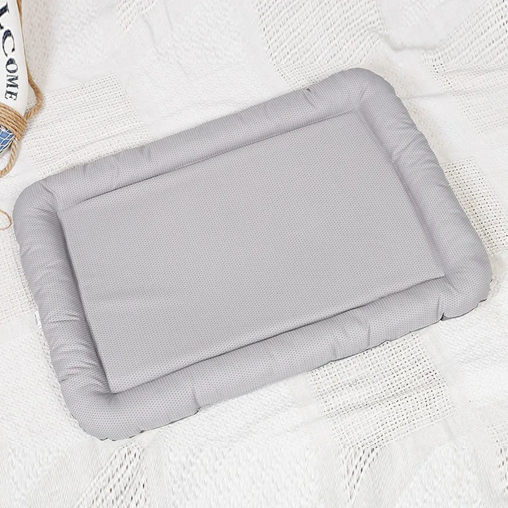 Dog Bed Soft Pet Mat Cats Sofa Winter Warm Pet Blanket Cat Litter Puppy Sleep Mat Lovely Mattress Cushion for Small Medium dogs