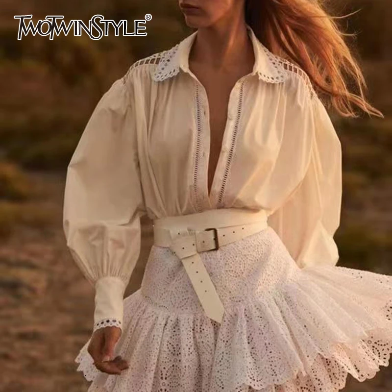 

TWOTWINSTYLE Elegant Embroidery Hollow Out Women's Shirts Lapel Collar Lantern Long Sleeve Shirt Female 2019 Autumn Fashion New