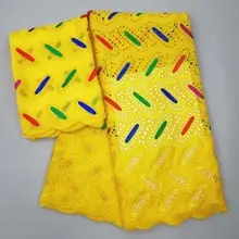 Торговля африканская швейцарская вуаль кружевная ткань с камнями белая нигерийская кружевная ткань из Дубая для свадьбы 5 ярдов/партия