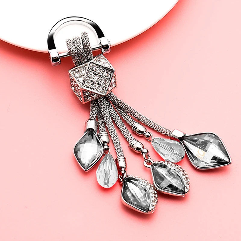 

Fashion Car Styling Long Keyring Crystal Tears of the Sky Buckle Metal 5 Colors Gift Creative Car Keychains Auto Accessories