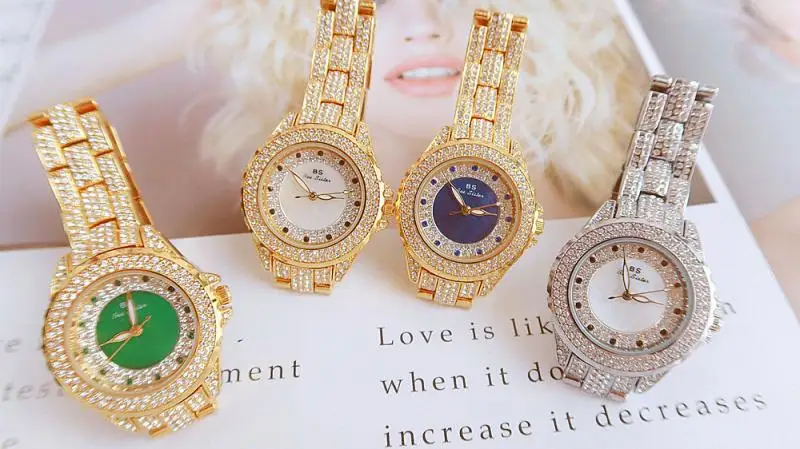 2023 Top Brand Luxury Silver Watches Stainless Steel Retro Ladies Quartz Wristwatches Fashion Casual Women Dress Watch