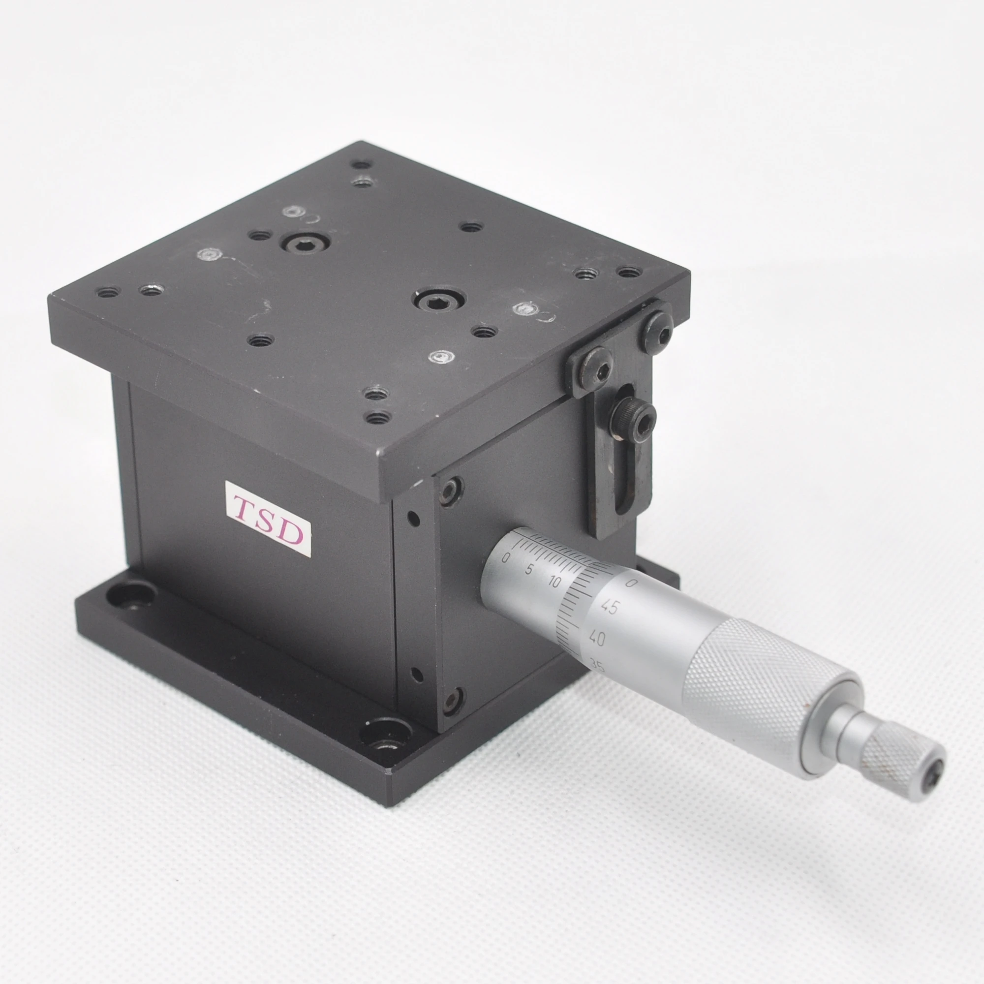 

75 * 75mm TSD manual high-precision lifting displacement platform optical adjustable frame fine adjustment slide table is 13mm