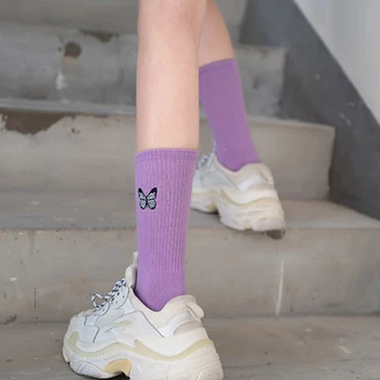 

Women Ribbed Striped Long Crew Socks Butterfly Embroidered Skateboard Stockings