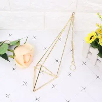 

Minimalist Geometric Hanging Iron Air Plants Rack Chain Tillandsia Holder Mini Gardening Decor DIY Art Craft Window Balcony