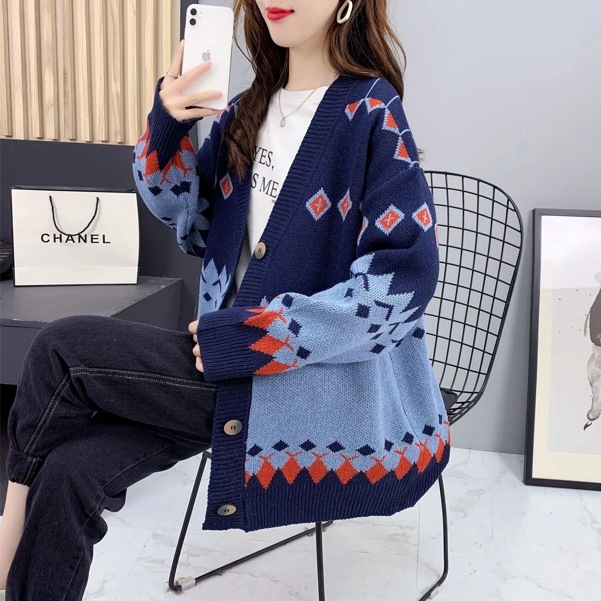 Women's sweater cardigan 2021 new casual V-Neck long sleeve loose retro jacquard button knitted top winter women's sweater coat ugly christmas sweater