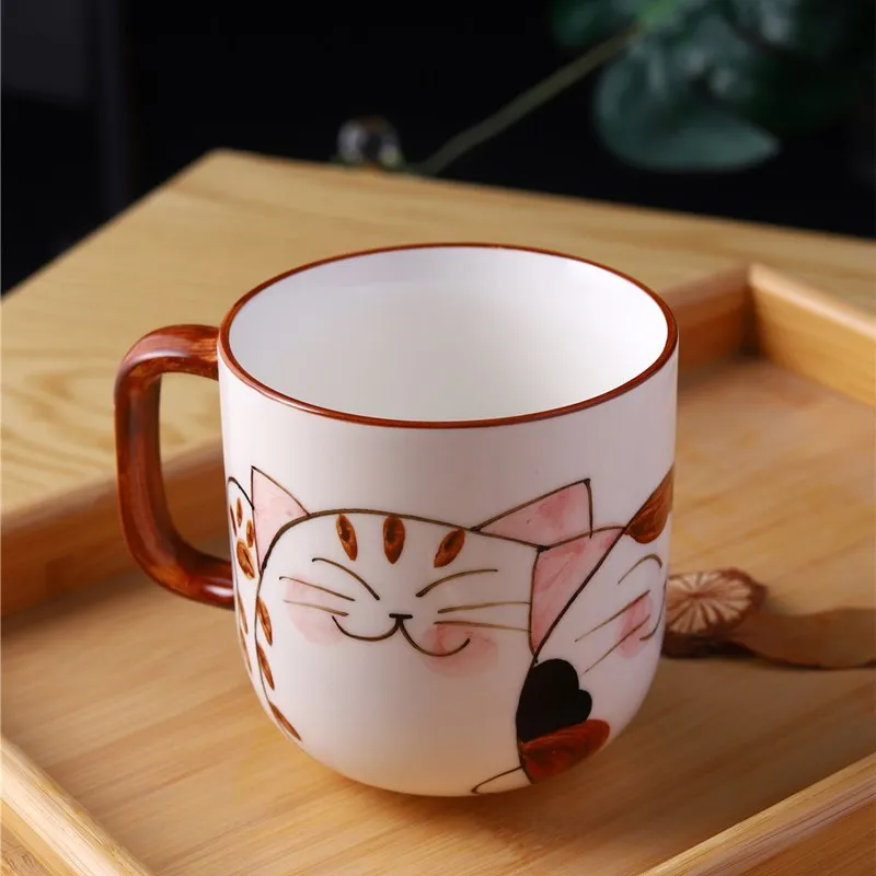 

Hand painted cup ceramic underglaze color Zhaocai cat large capacity Mug