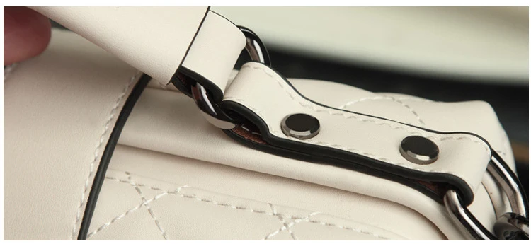 2361838144_1364140455