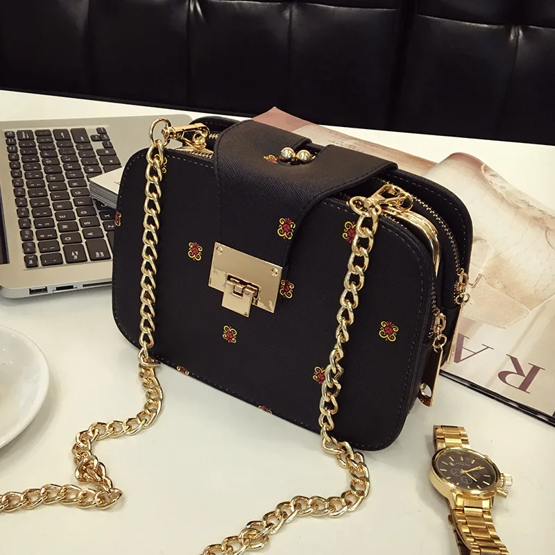 The new han edition fashion women bag mobile packet chain Crossbody bag