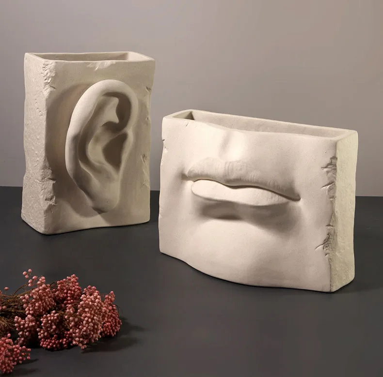 Nordic Ins Minimalist Ceramic Abstract Vase White Human Eyes Ears Mouth Shape Creative Display Room Decorative Figue Vase Modern