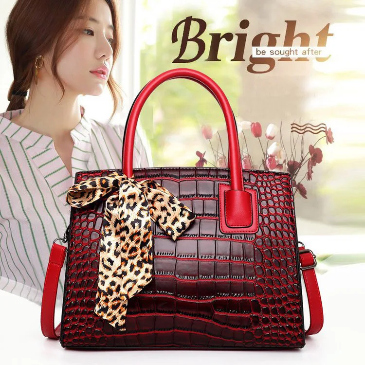 PU Leather Faux Crocodile Print Handbags Purse Fashion fashion crossbody bag for women 2019 Famous brand Brand Shoulder Bags Red (4)