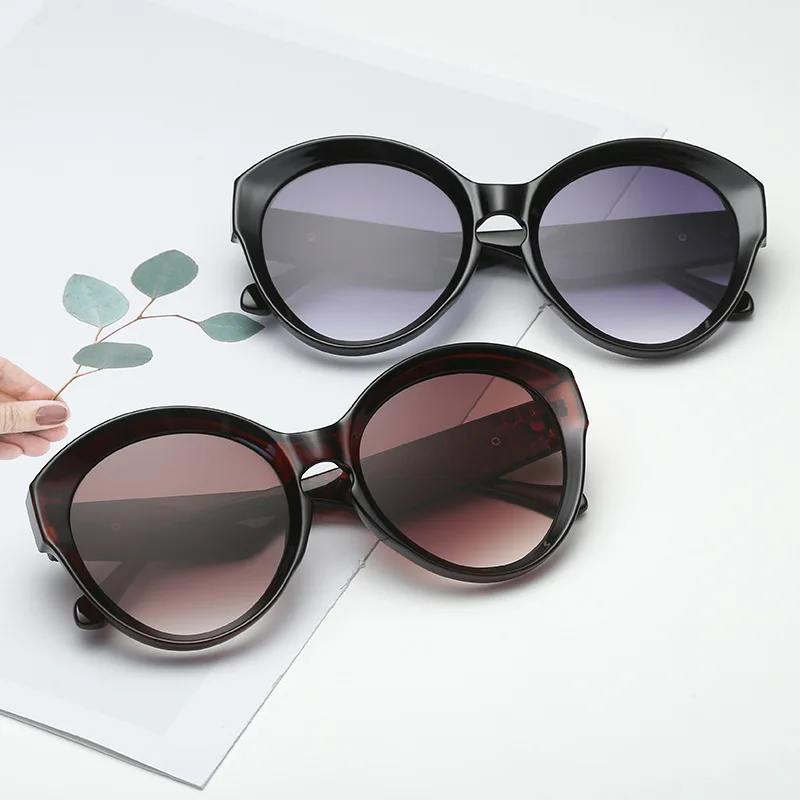 LeonLion Роскошные Cateye Солнцезащитные очки для женщин Ретро солнцезащитные очки для женщин Высокое качество солнцезащитные очки для женщин Винтаж Oculos De Sol Feminino