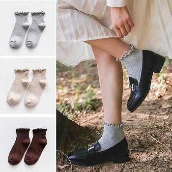 

New Candy Striped Ruffled Cotton Pure Color Sweet Girl Boat Women Socks Cotton Wooden Ears Shallow Mouth Fashion Short Socks