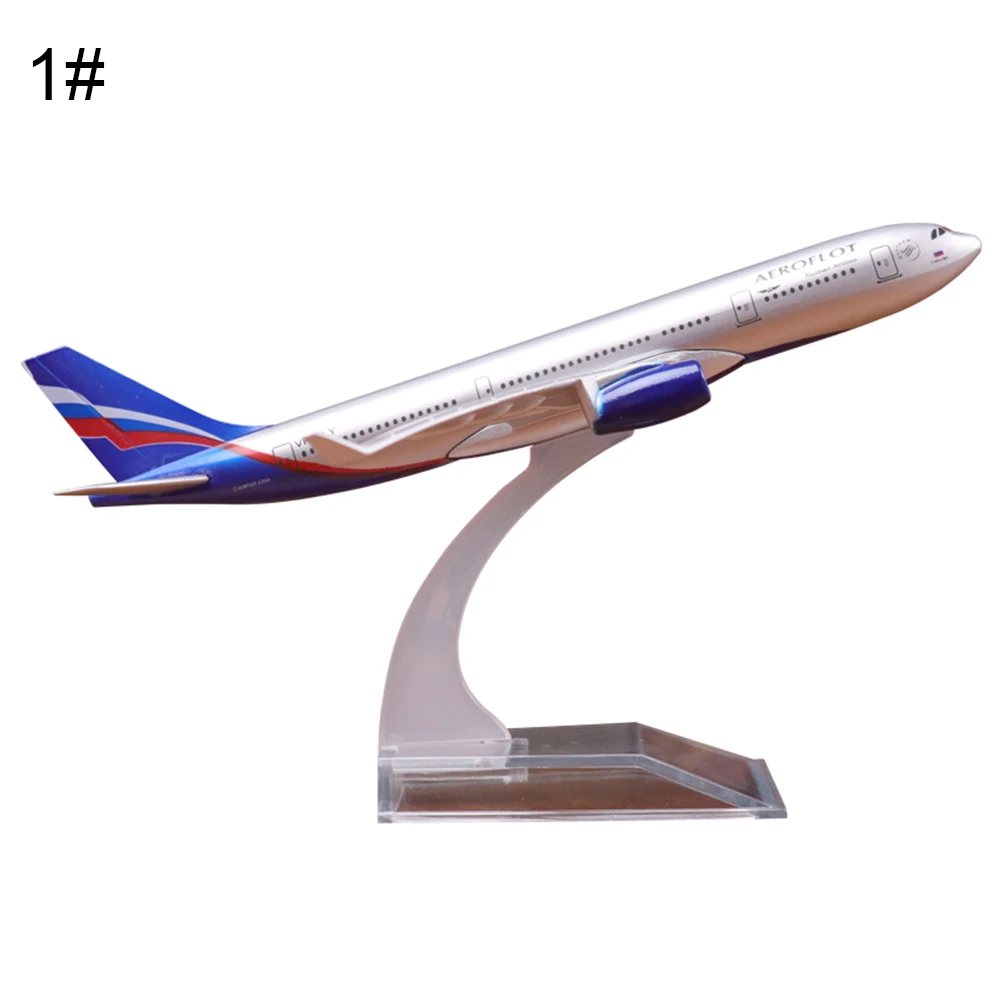 A330 1/400 16cm Kids Plane Model Toy Diacast Airliner Plane Model Collectible with Base Education Kids Toy Gift New - Color: Russian A330