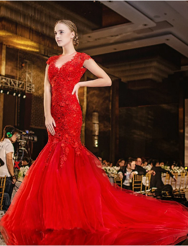 

new Design sexy see through back mermaid Lace vestido de noiva bridal gown 2018 robe de mariage mother of the bride dresses
