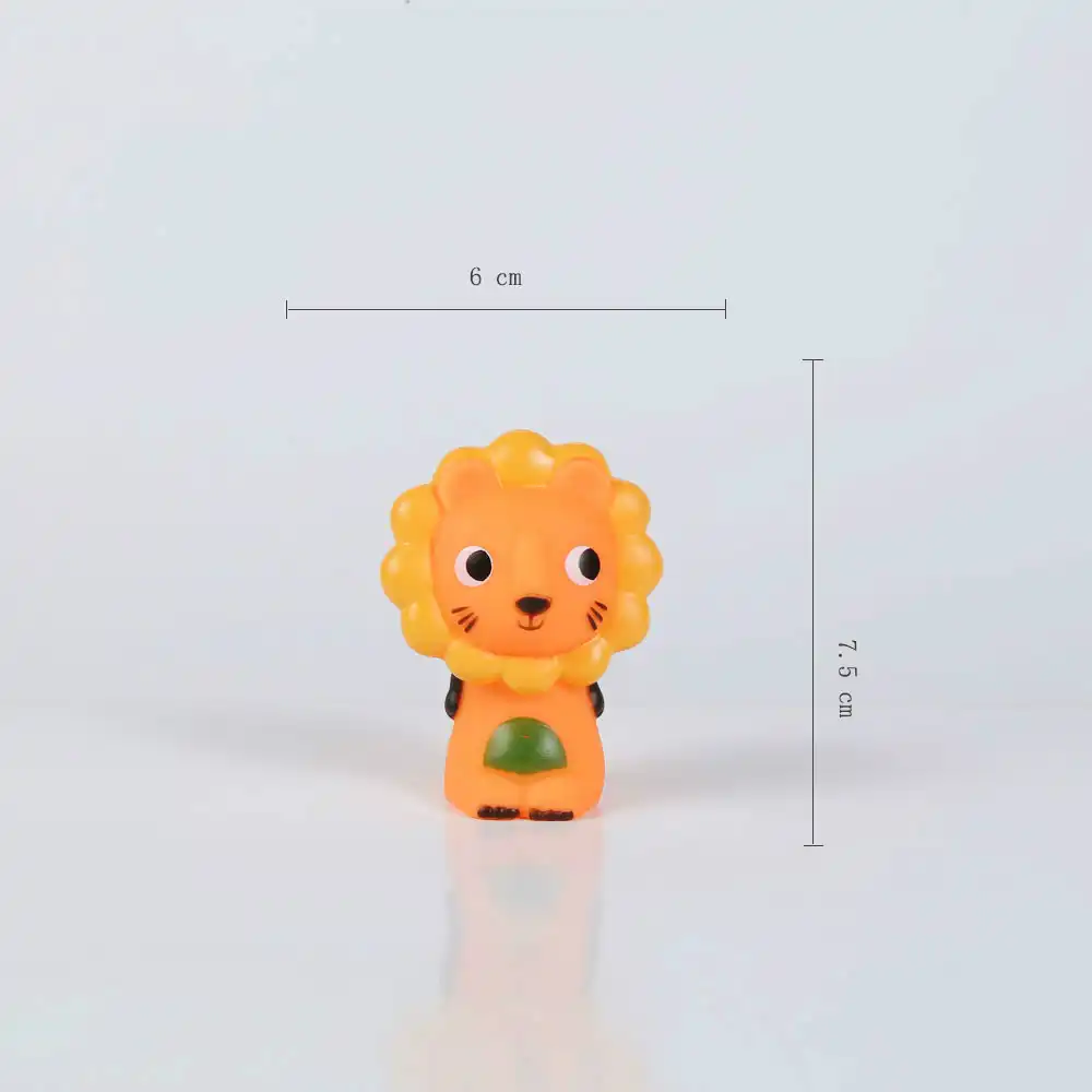 muñecos pequeños de goma