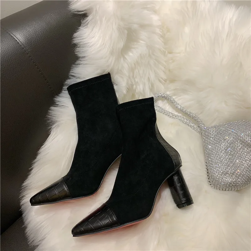 Черный Короткие ботинки в стиле пэчворк с острым носком; bottes femme; Модные Ботинки martin на молнии сзади; botas mujer; женские ботинки «Челси» из флока на толстом каблуке в западном стиле - Цвет: Черный
