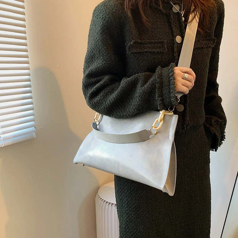 2024 New Design Handbags Women Shoulder Bag Soft Synthetic Leather Crossbody Large Capacity Fashion Female Underarm Bags 3