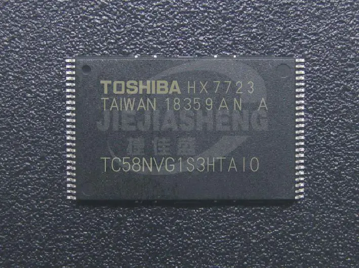 

5 штук TC58NVG1S3HTAI0 :TSOP-48
