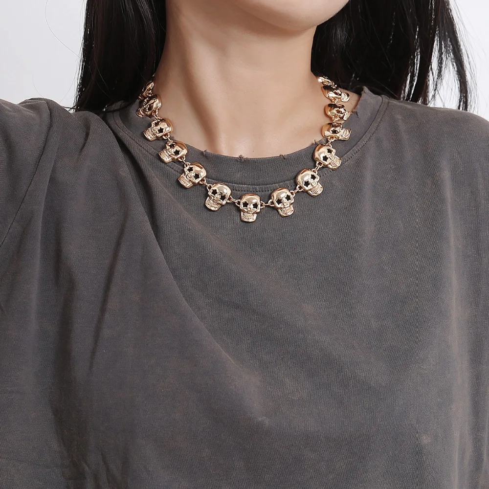 12929750239_1827179314