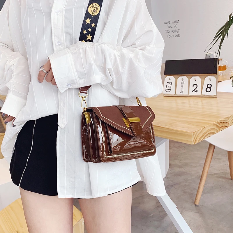 

Ladies Retro Solid Color Crossbody Bags Classic Wide Strap Shoulder Messenger Bags High-quality Leather Handbags Louis Brand CC