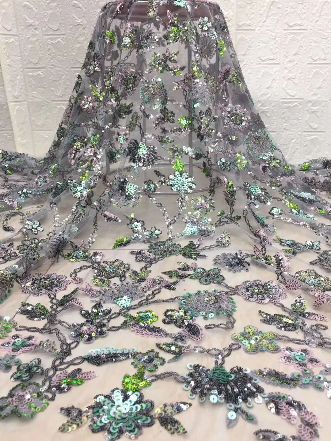 

French lace fabric African embroidery tulle lace fabric Nigeria sequin lace fabric wedding banquet dress D3860