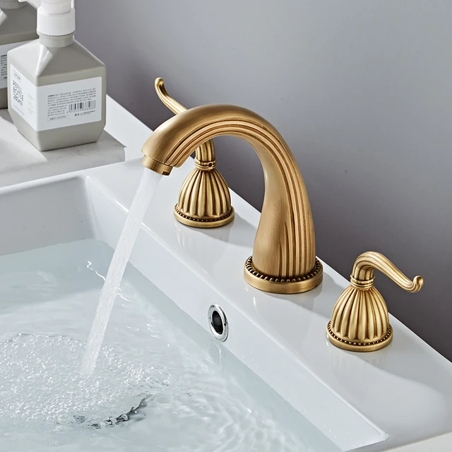 Antique faucet 1