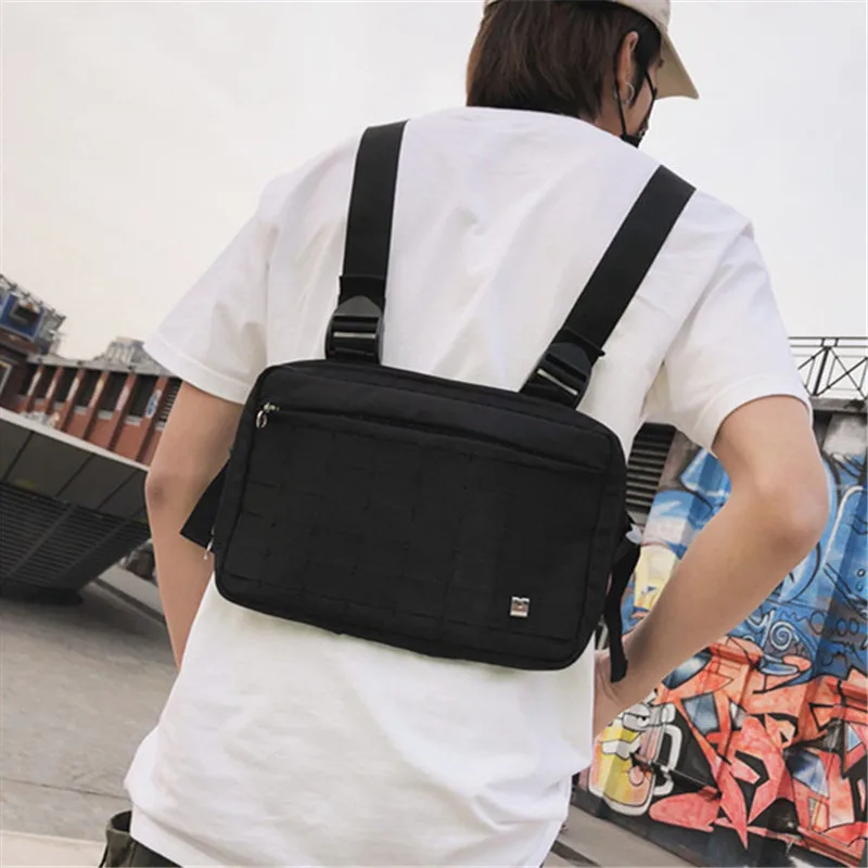 10735018915_1808093430