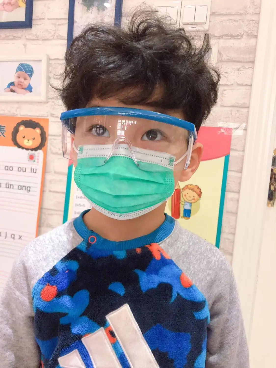 

50Pcs/Pack Profession Child Kids Boy Girl Mask 3-Ply PM2.5 Nonwoven Breathable Face Mask