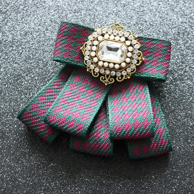 Women Handmade Crystal Bow Brooches Collar Pin Jewelry Canvas Fabric Bowknot Brooch for Women Dress Shirts Accessories - Цвет: 11