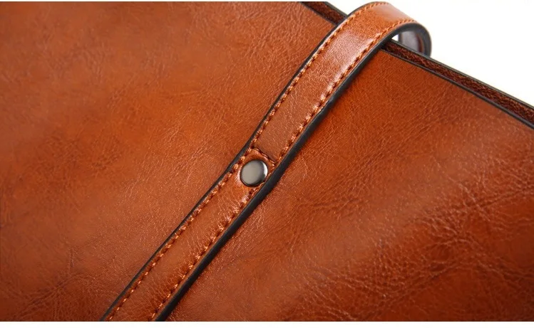 11055216680_1061004926