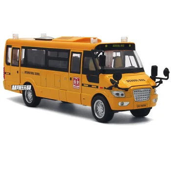 

1:32 Large Alloy School Bus Diecast Bus Car Model 5 Open Doors LED Light Music Children Vehicle Toys Gift for Christmas Kids