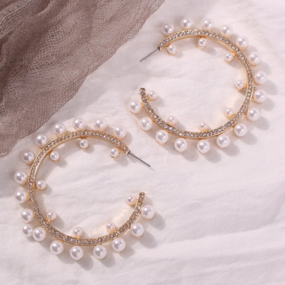 Qiaose новые брендовые простые белые серьги-гвоздики с жемчугом для женщин, модные ювелирные изделия, коллекция сережек для девочек, Эффектные серьги, хит