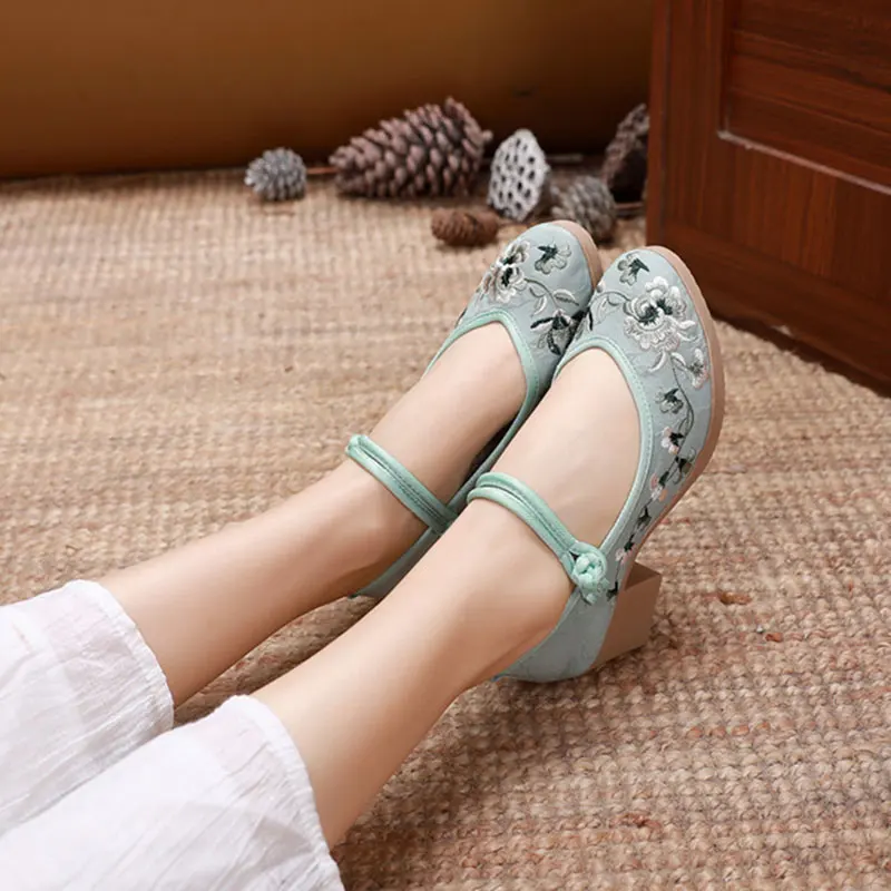 Veowalk 6cm Mid Block Heel Women Soft Jacquard Embroidered