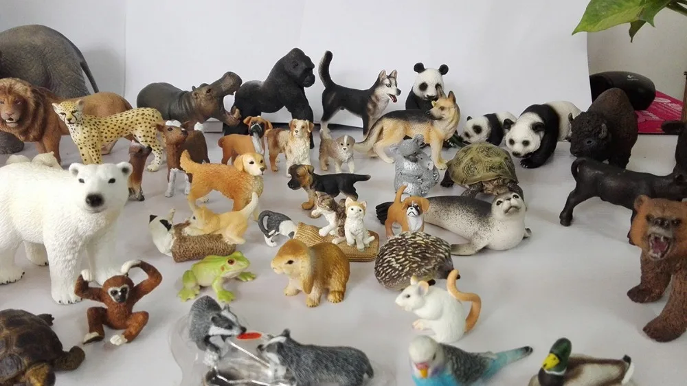 Bulldog C Realistische Tierfigur Tiermodell Kinder Pädagogisches Spielzeug 