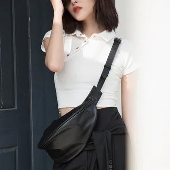 

Messenger Bag 2020 Summer New Bag Dumpling Bag Zipper Running Bag Chest Bag