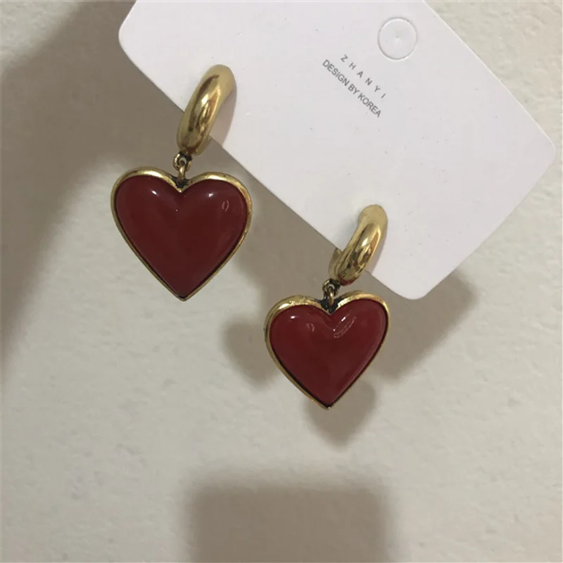 Rongho, Винтажные серьги с красным сердцем для женщин, металлические эпоксидные серьги в виде сердца, готические ювелирные изделия, женские серьги-подвески серьги для хип-хопа