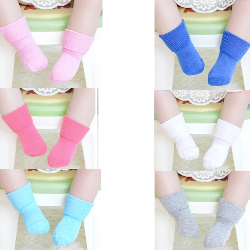 Новые Теплые носки для новорожденных мальчиков и девочек хлопковые нескользящие носки зимние однотонные носки ярких цветов для новорожденных От 0 до 6 лет