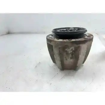 

4381060A40 SUZUKI VITARA SE/SV (ET) locking cubes