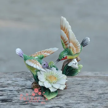 

Ceramic european-style home decoration FLOWER bird shape gifts animal model props Hummingbirds gather nectar dies