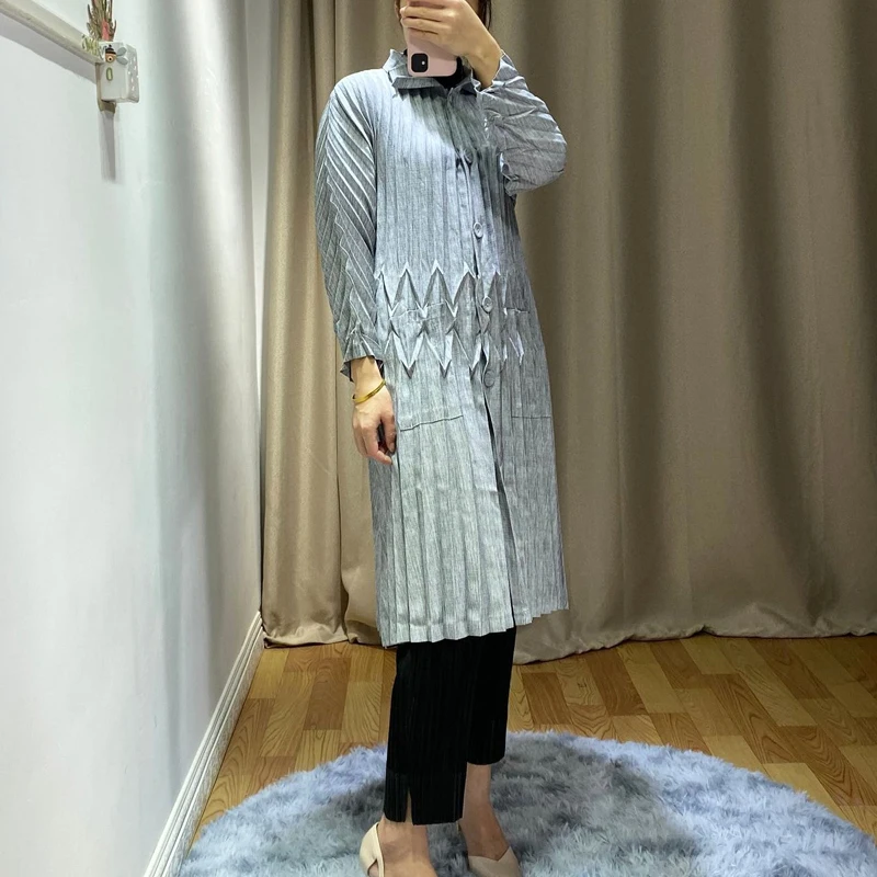 Весенняя Новинка MIYAKE плиссированная ветровка Модный Дизайн однобортный дышащий льняной воротник длинное пальто для женщин
