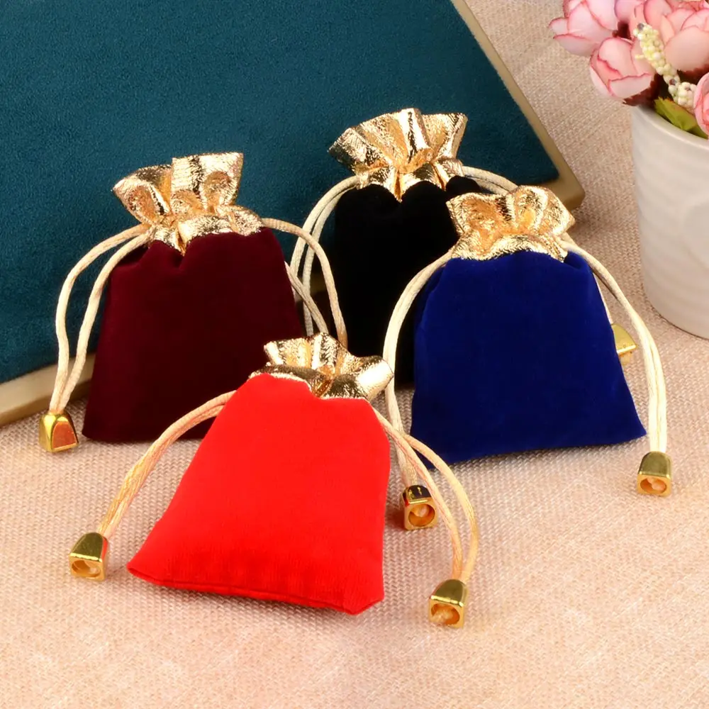 Vintage Velvet Bag 10pcs/lot 7x9cm 9x12cm 12x16cm Gold Color Trim Drawstring Red Gift Bags Wedding Jewelry Packaging Pouches