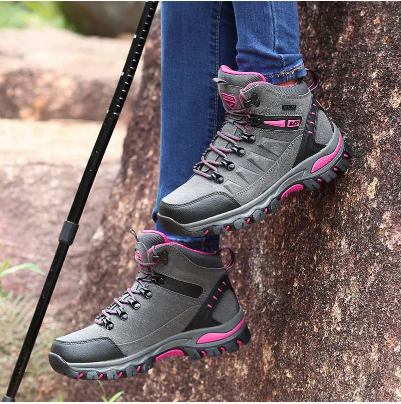 outdoor-hiking-boots-for-men-and-women (9)