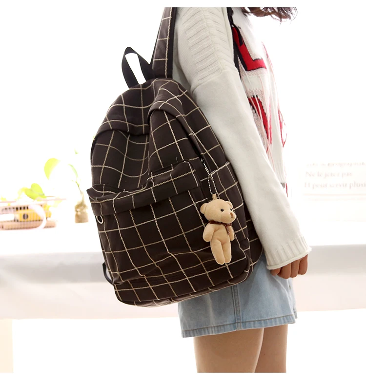 

Casual Trendy Women Plaid Canvas Backpack Teenager All-match College Bag Girls Little Bear Decoration Cloth Bags Mochila DF641