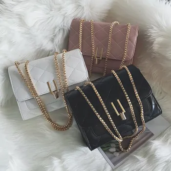 

Fashion embroidery line U lock small square bag 2019 spring on the new wild Korean shoulder bag