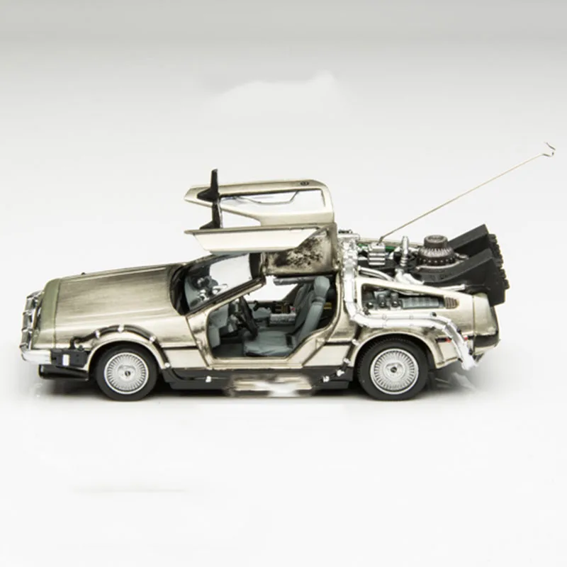 Модель автомобиля из металлического сплава, модель литья под давлением, часть 1, 2, 3, машина времени, модель модели DeLorean DMC-12, игрушка Назад в будущее, коллекция 1/43