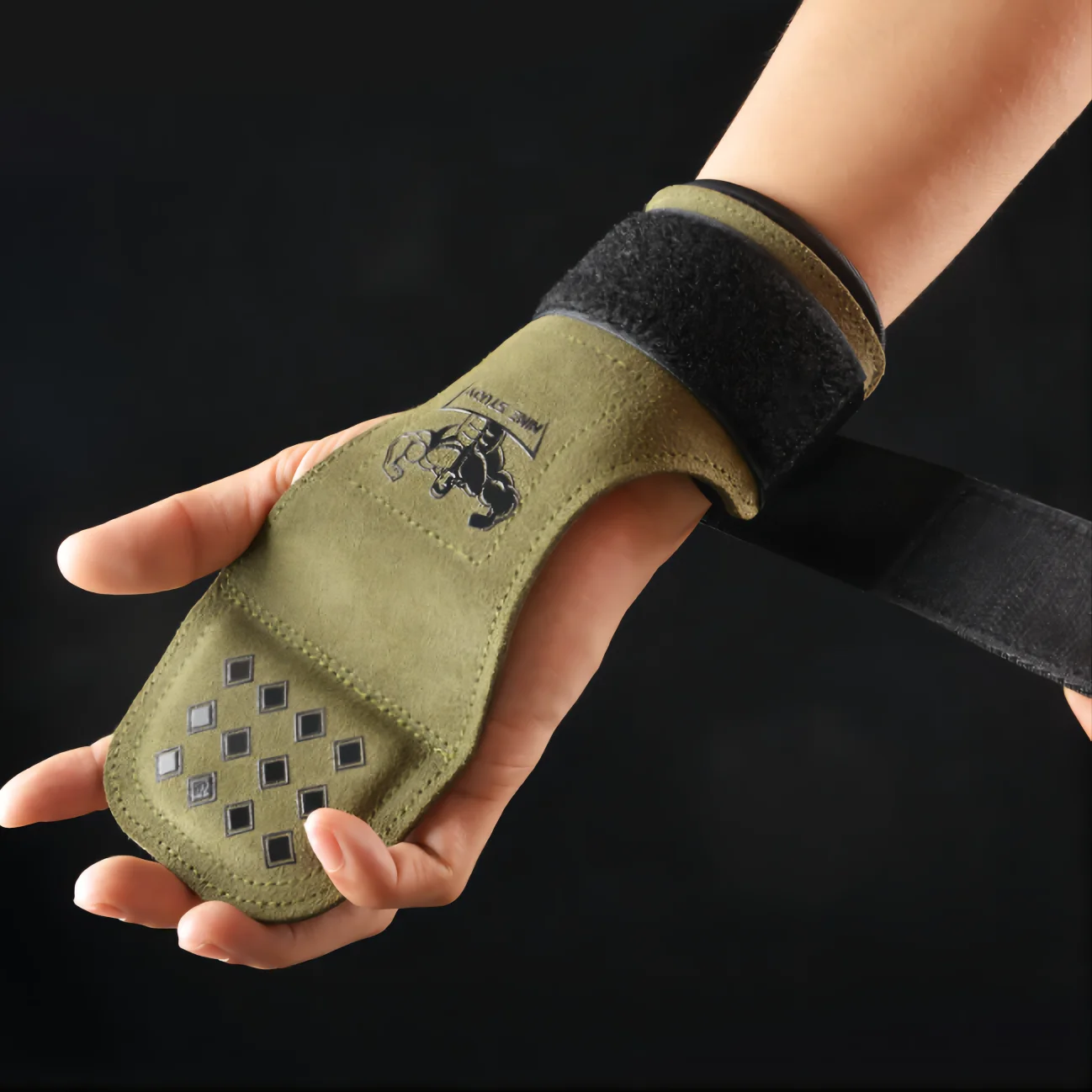 New Leather Gym Gloves Pull-ups Lifting Gymnastic Crossfit Anti-Skid Belt Wraps Support Palm Protection Pads Fitness Accessories gym gloves compression gloves