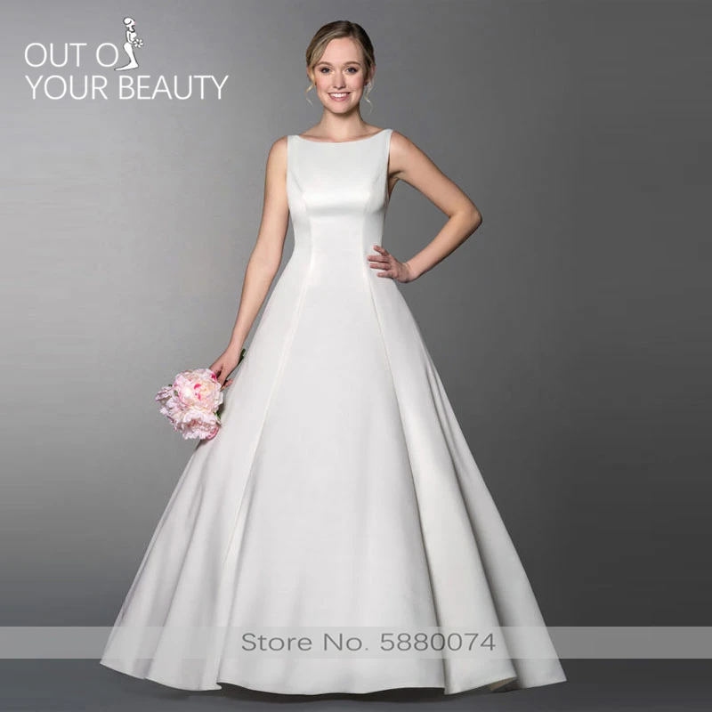 

Wedding Dress Ball Gown 2020 White Leaky back Sleeveless O-Neck Sexy Back Cross High Waist Design 50cm Tail Simple Luxury Dress